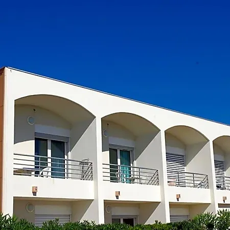 Les Stoechades Apartahotel Hyères