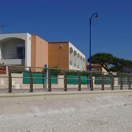 Les Stoechades 2* Hyeres