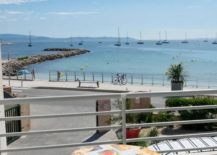 Les Stoechades Aparthotel 2*